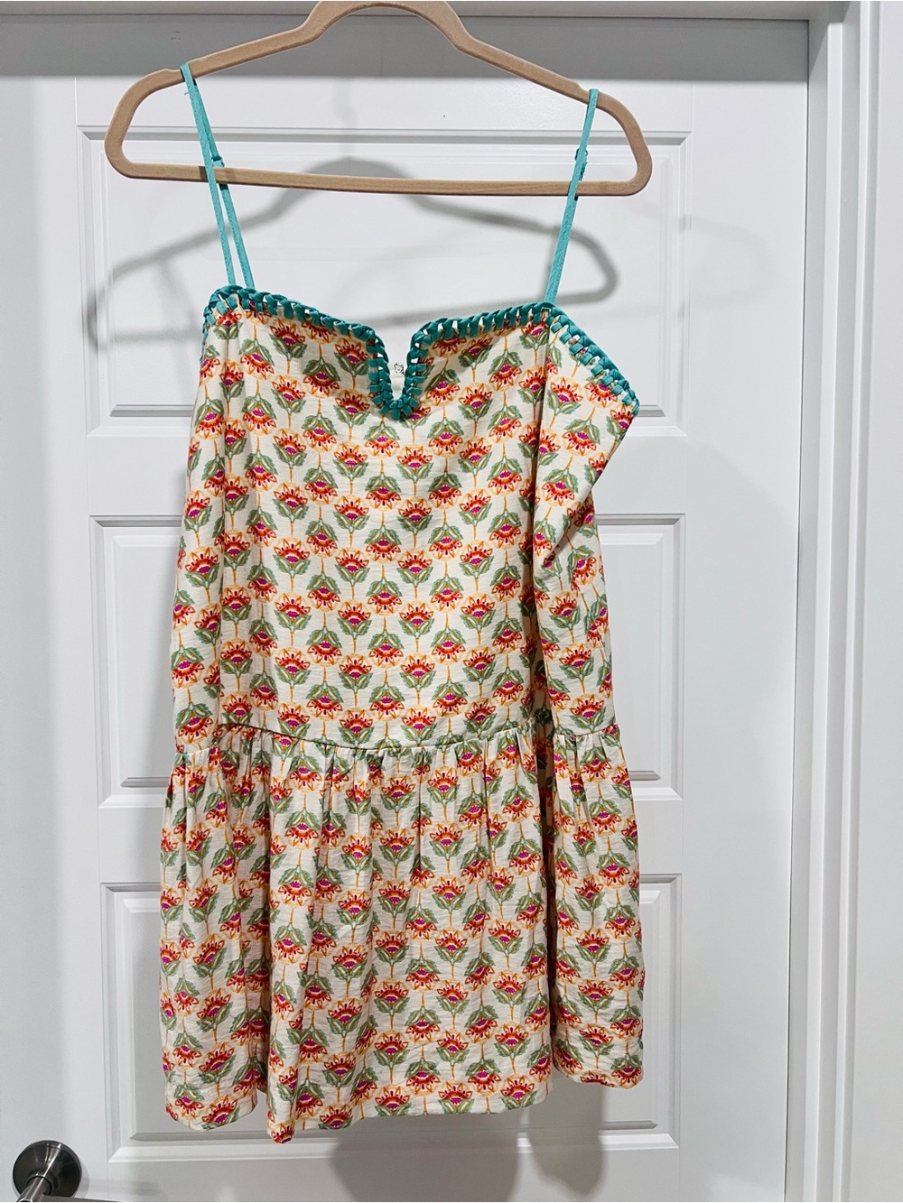 day + moon Cream Floral mini Sundress with Teal Trim. Size L